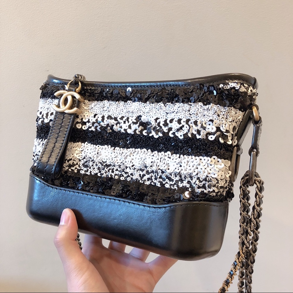 Chanel Sequin Calfskin Small Gabrielle Hobo bag - Picture 2 of 12